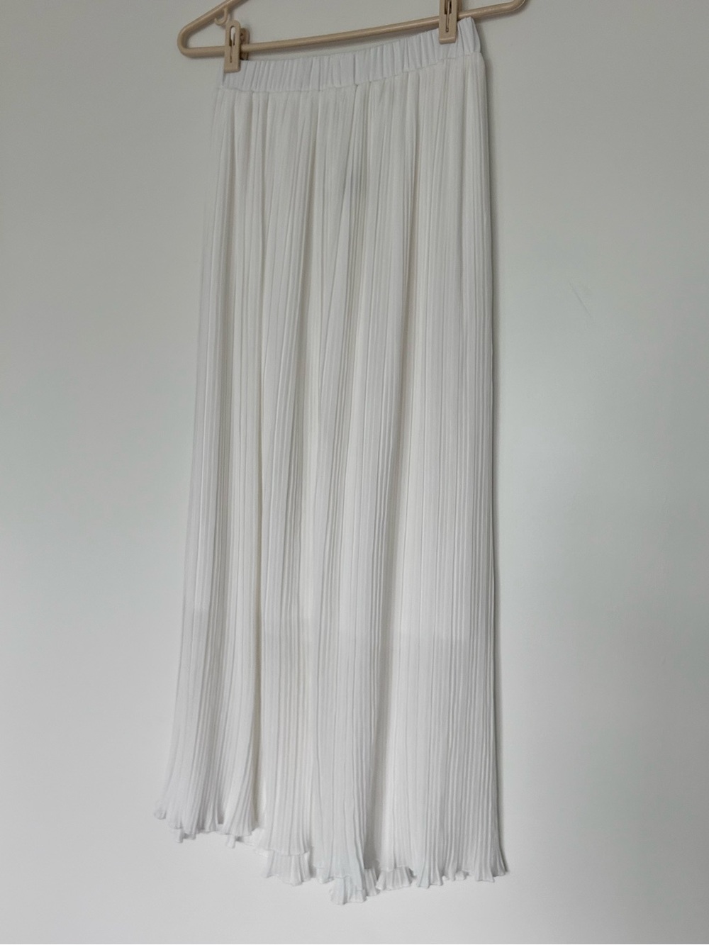 White pleated ruffle skirt lines elastic waist sz 6 - Picture 2 of 9